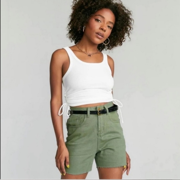 Princess Polly Abel High Waisted Denim Shorts NWT - Picture 2 of 7